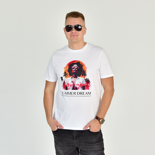 Vyriški marškinėliai “Summer Dream” su egzotiškomis palmėmis ir saulės apšviestu portretu. Puiki dovana miesto šurmuliui ar atostogų kelionėms. Designedbyme.lt, Designedbyme, Designed By Me, marškinėliai, vyriški marškinėliai, gimtadienio dovanos vyrams, dovanu idejos moterims, marškinėliai su spauda, maikutės vyrams, vyriskos maiketės, spauda ant marškinėlių, marškinėlių gamyba, originalios dovanos, Vyriški marškinėliai, Visi produktai, Vasaros kolekcija