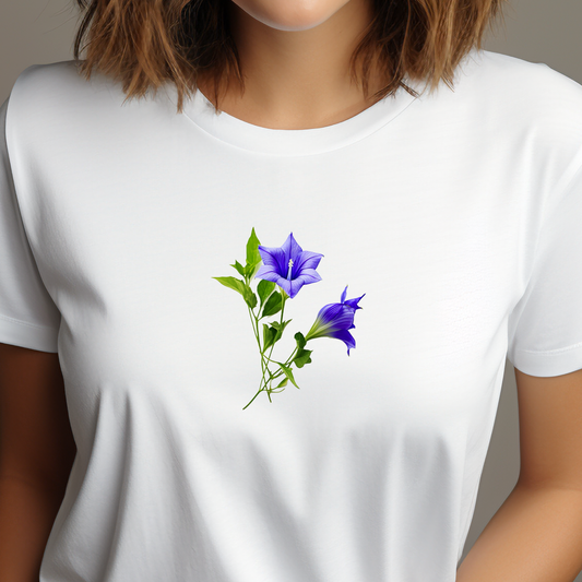 Balti moteriÅ”ki marÅ”kinÄliai su akvareline violetinių gÄlių kompozicija iÅ” Naujausių dizainų 2026 kolekcijos