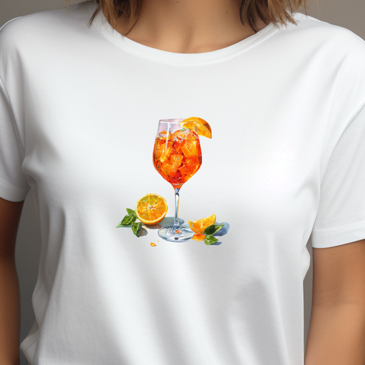 Balti moteriški marškinėliai su gaiviu oranžinio kokteilio ir citrusinių vaisių piešiniu iš Naujausių dizainų 2026 kolekcijos