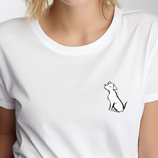 Balti moteriški marškinėliai su minimalistiniu juodos linijos šuns siluetu iš Naujausių dizainų 2026 kolekcijos
