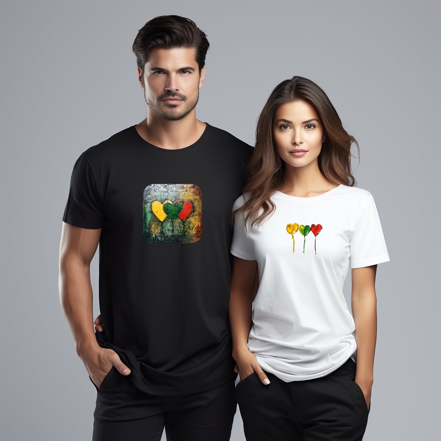 Du žmonės dėvintys „Designedbyme.lt“ marškinėlius „Freedom“, skirtingų spalvų ir originalaus dizaino, simbolizuojančius laisvės dvasią, Vyriški marškinėliai, Moteriški marškinėliai, Visi produktai