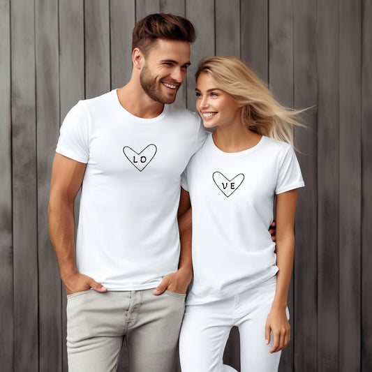 Minimalistiniai balti marškinėliai poroms su širdies formos užrašu "LO VE". Stilinga ir moderni dovana įsimylėjėliams. Designedbyme.lt originalus dizainas, Vyriški marškinėliai,Moteriški marškinėliai, Valentino dienos kolekcija , Naujausi dizainai